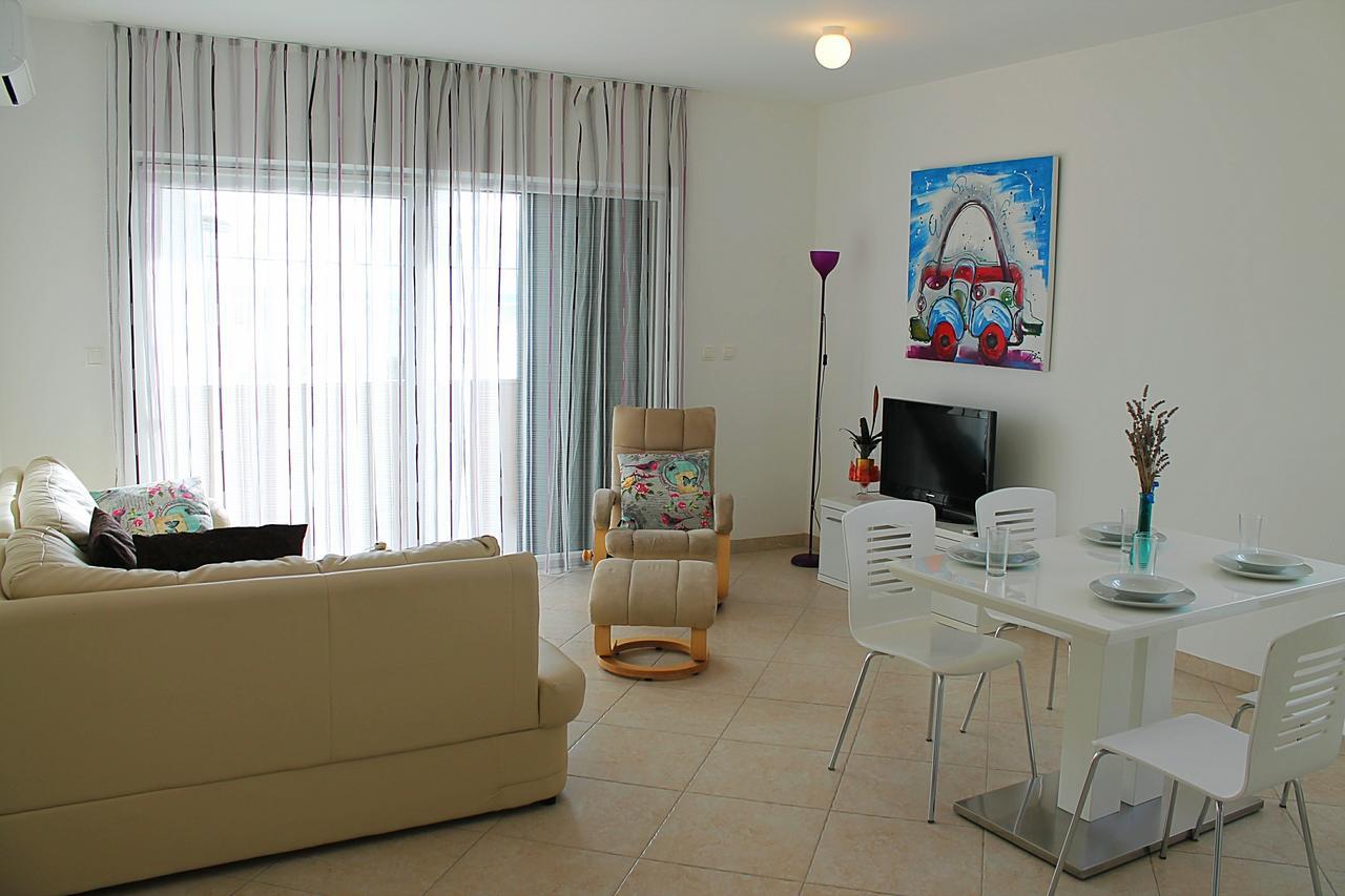 Apartments Vukovic Podstrana Bagian luar foto